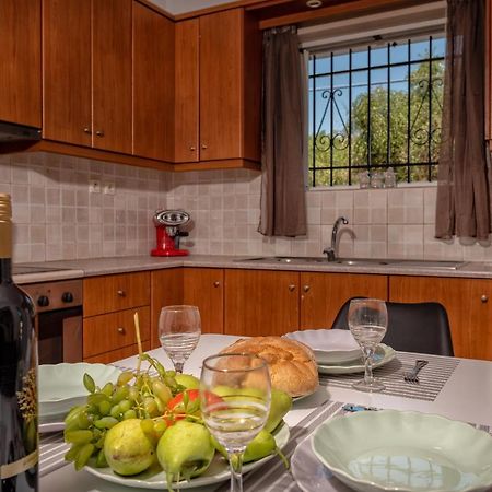 Ruvelis Villa Fiolítisz Kültér fotó